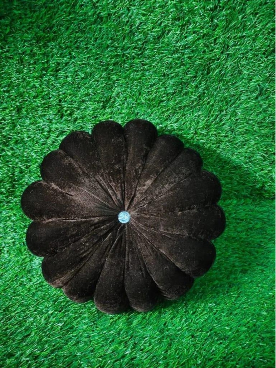 Button Rose round cushion, 14x14, black