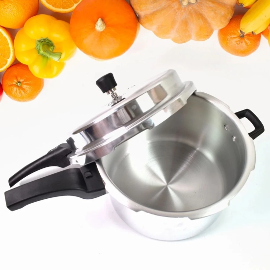 Aluminium Unique Goldex Pressure Cookers With Outer Lid (7.5 Litres)