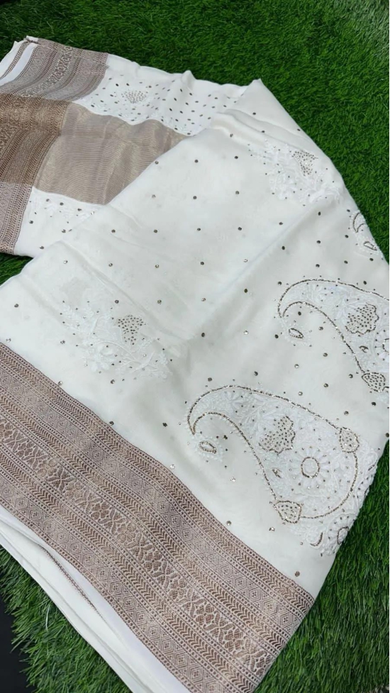 Saree-white / Pure Banarsi silk / Saree