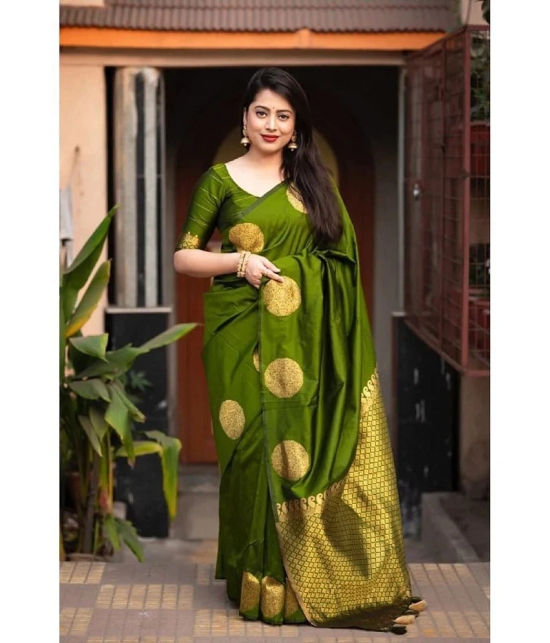 JULEE Banarasi Silk Embellished Saree With Blouse Piece - Light Green ( Pack of 1 ) - Light Green