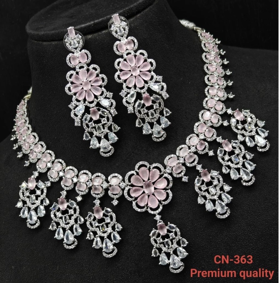 Stunning Cubic Zirconia Bridal Jewelry Set in Silver