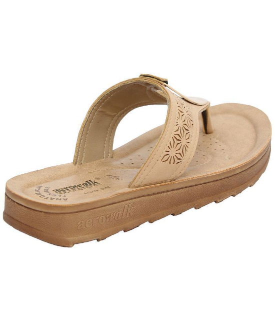 Aerowalk - Beige Women's Flats - None