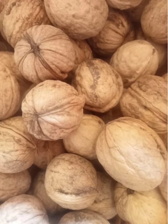 KASHMIRI WALNUT 1000 gm