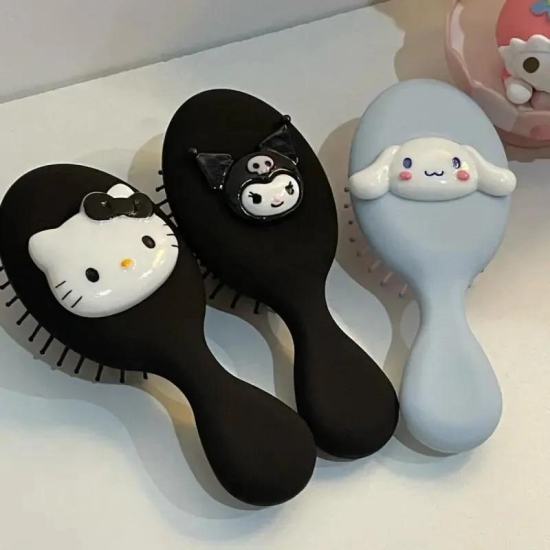 Cutie Character Hair Brush-Black Kuromi