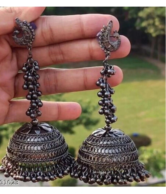 Samridhi DC Black Jhumki Earrings ( Pack of 1 ) - Black