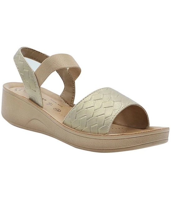 Aerowalk Gold Womens Flats - None