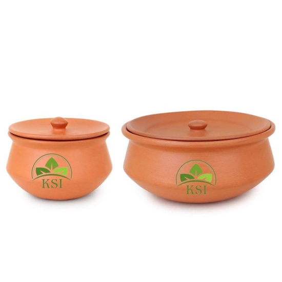 KSI Earthenware Indian desi Clay Curd Pot Dahi Handi Set of 2 Self Cooling Terracotta Clay Curd Pot Earthenware Pot for Storage 1.5 Liters and 0.5 litres