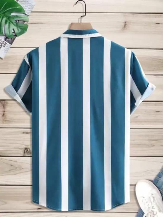 Men Regular Fit Striped Casual Shirt