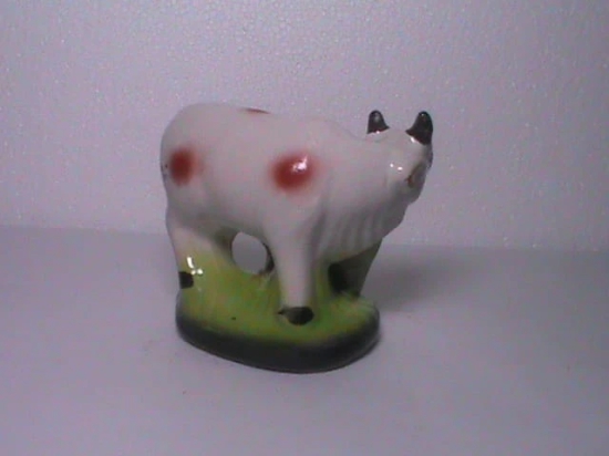 Peengan Home Decor* Cow and Calf Collectible Figurine