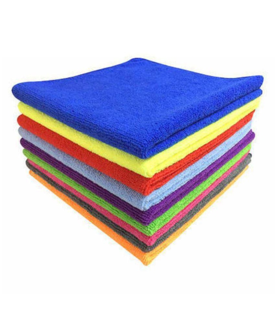 Akima 300 GSM Microfiber Cloth for Car Cleaning and Polishing (40 x 40 cm) -Pack of 3