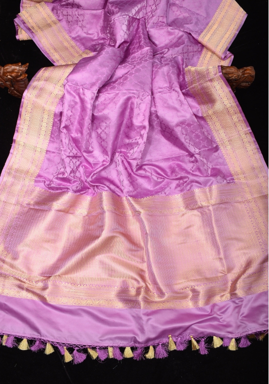 Tanchoi Banarasi Handloom Pure Satin Silk Saree in Thistle with Self Jaal and Zari Borders| SILK MARK CERTIFIE