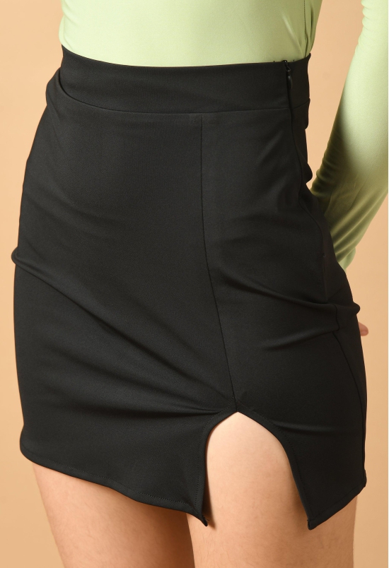 Sassy High-Waisted Slit Skirt by offmint-M / Black