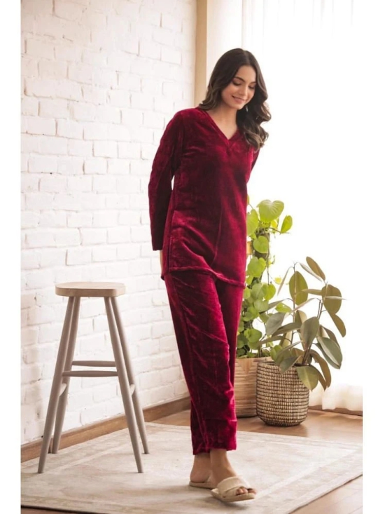 Label Flavia Maroon Solid Pant Top Set - None