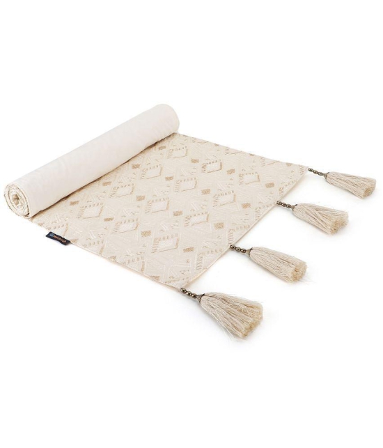 mezposh 6 Seater Silk Single Table Runner