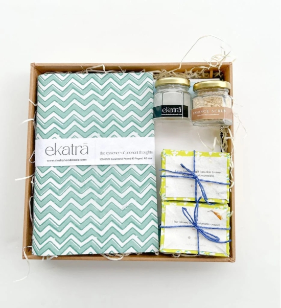 Ekatra Self care box : Elevate Your Well-Being with our Thoughtfully Curated Collection | Sustainable | Eco friendly | 10 Products