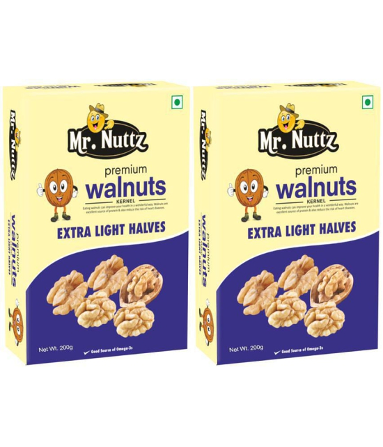 Mr.Nuttz California Extra Light Halves Walnut Kernels 400g (Pack of 2-200g Each)