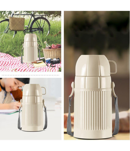 Milton Precious 500 Plastic Insulated Flask, 480 ml, Ivory | BPA Free | Food Grade | Odour Free | Easy Grip | Easy to Carry | Light Weight | School | Kids | Picnic - Ivory