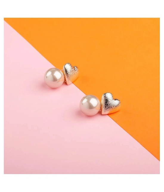 SILVER SHINE  Lovely Gold Simple Polished Heart Design With Pearl Stud Earring For Girls And Women - Golden