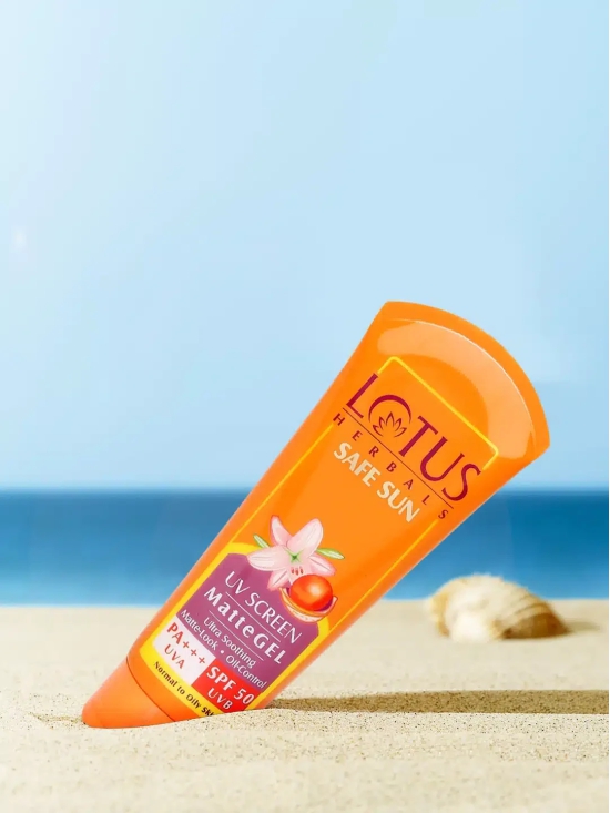 Lotus Herbals Safe Sun Invisible Matte Gel Sunscreen SPF 50 PA+++A