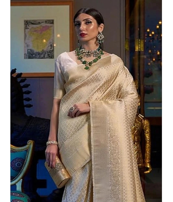 Apnisha Georgette Embellished Saree With Blouse Piece - Off White ( Pack of 1 ) - Off White