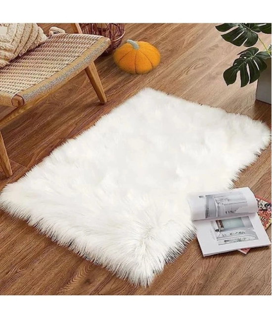 NAMRA White Others Floor Mat ( Pack of 1 )