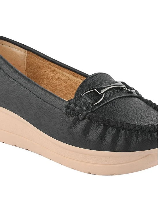 Shoetopia Black Womens Loafers - None