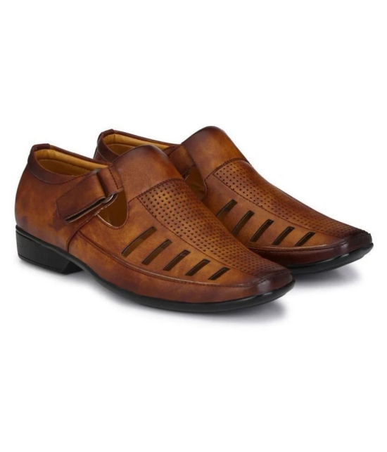 Leeport Camel Synthetic Leather Sandals - 10