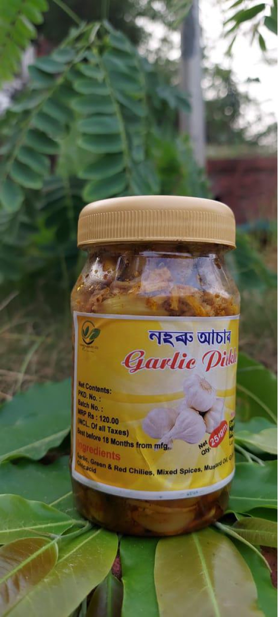 Garlic Pickle