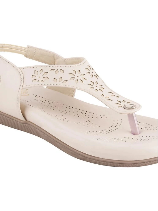 Shoetopia Cream Womens Flats - None