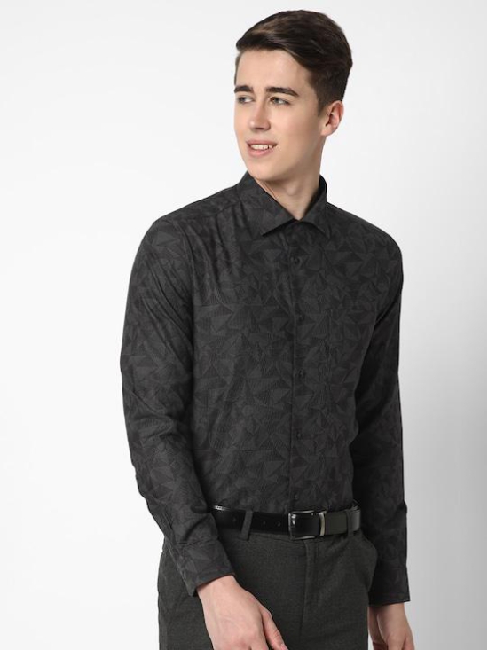 Spread Collar Slim Fit Geometric Printed Formal Cotton Shirt