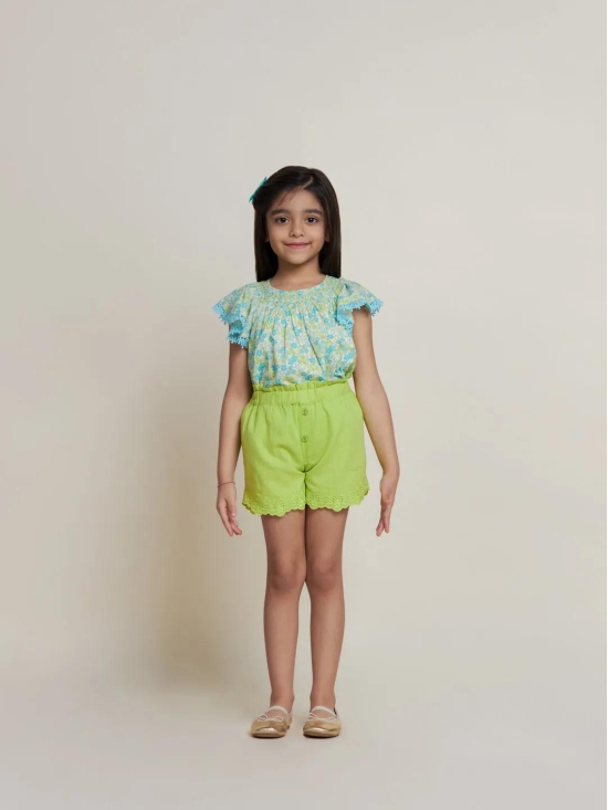 Sini Embroided Cotton Cambric Girls Shorts - Green-4-5Y