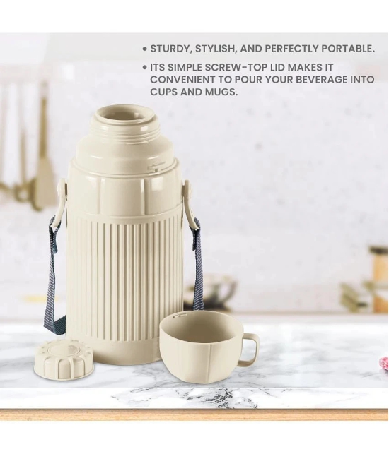 Milton Precious 500 Plastic Insulated Flask, 480 ml, Ivory | BPA Free | Food Grade | Odour Free | Easy Grip | Easy to Carry | Light Weight | School | Kids | Picnic - Ivory