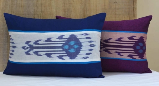 Ikat Bold Design Printed Cotton White and Blue Lumbar Cushion Cover Size 12x18