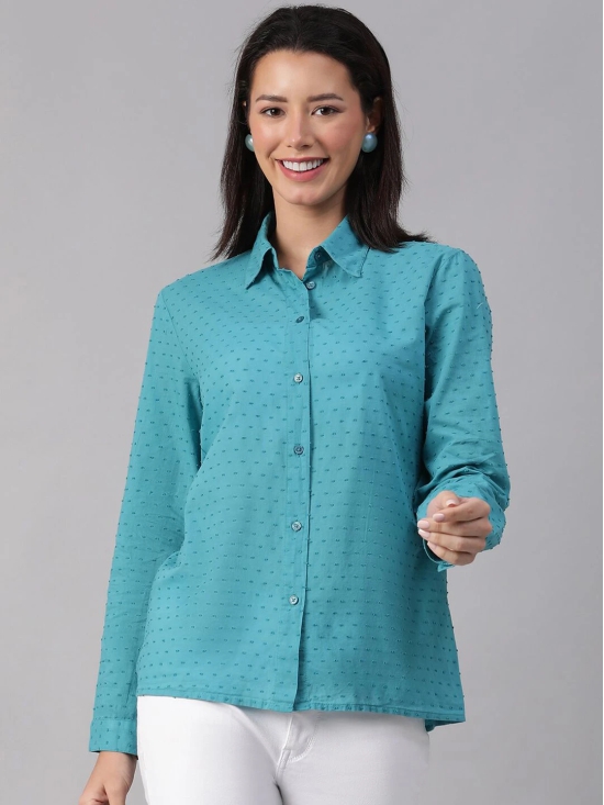 Oxolloxo Comfort Self Design Cotton Casual Shirt