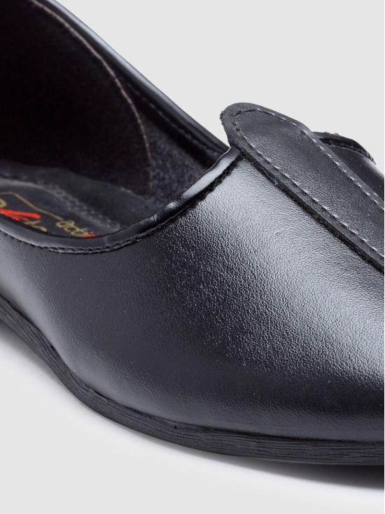 Action Lightweight Casual Shoes - Black Mens Slip-on Shoes - None