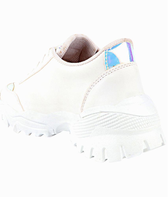 Shoetopia White Casual Shoes - None