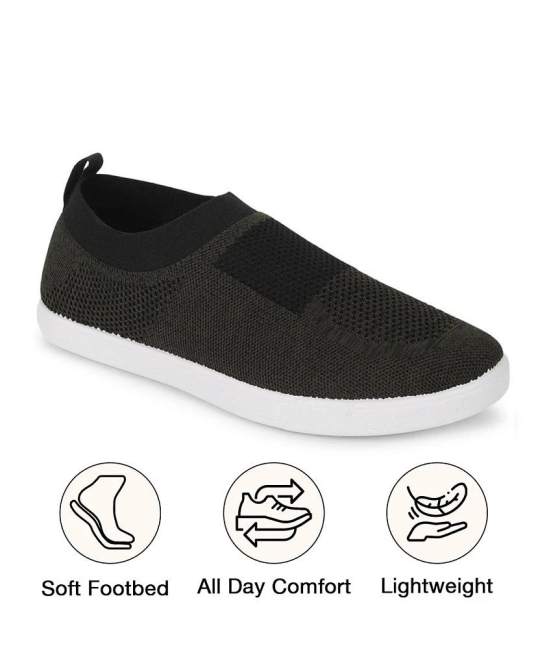 UrbanMark Men Comfortable Textured Knitted Casual Slip-On Shoes-Black - None