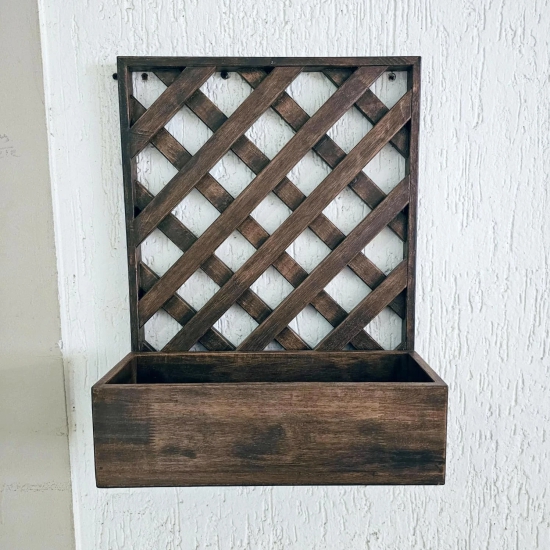 Wall Mounted Planter - Single Square