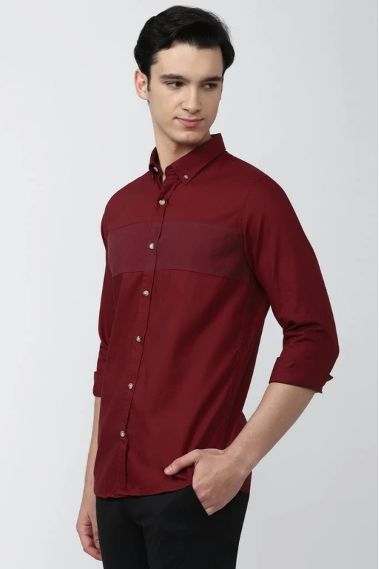 Men Maroon Slim Fit Solid Full Sleeves Casual Shirt