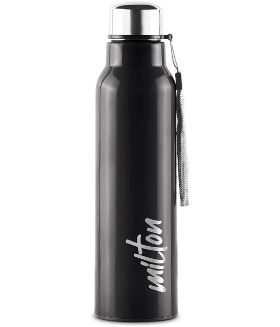 Milton Steel Fit 900 Insulated Inner Stainless Steel Water Bottle, 1 Piece, 630 ml, Black | Easy Grip | Leak Proof | Hot or Cold | School | Office | Gym | Hiking | Treking | Travel Bottle - 