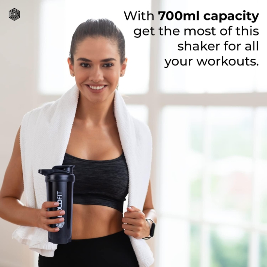 Champion shaker for protein shake 700ml-Black