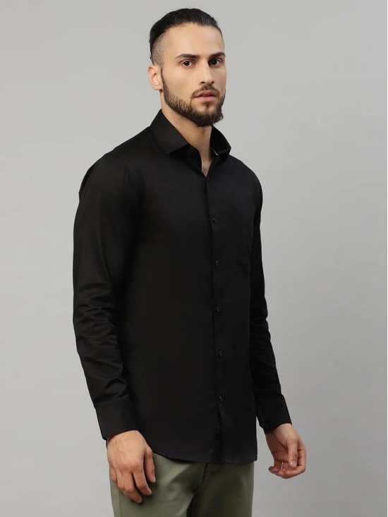 Rodamo  Men Black Slim Fit Casual Shirt