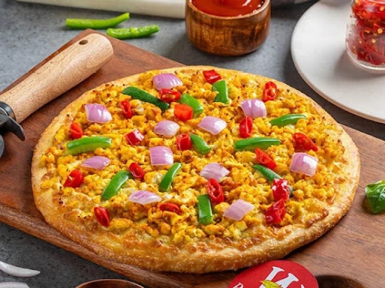 Aromatic Paneer Pizza