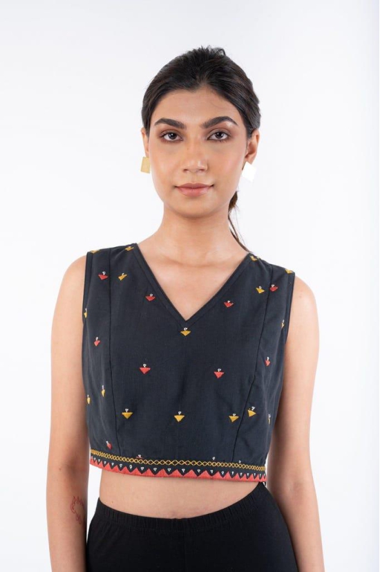 Shifrah Soof Embroidered Black Sleeveless Blouse