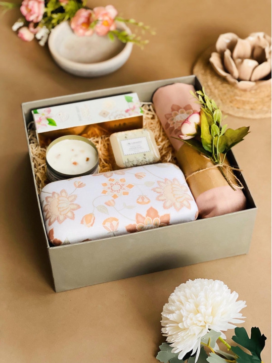 Earthy Gift Box