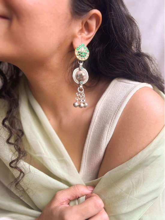 Daiwika dual tone silver earring with kundan