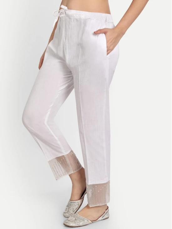 Women White Pleated Trouser