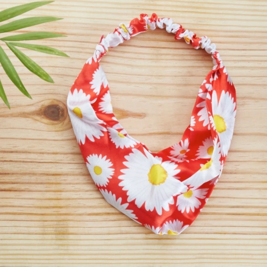 Curlyn - Satin Headband (Printed) Twisted-Large Daisies Red