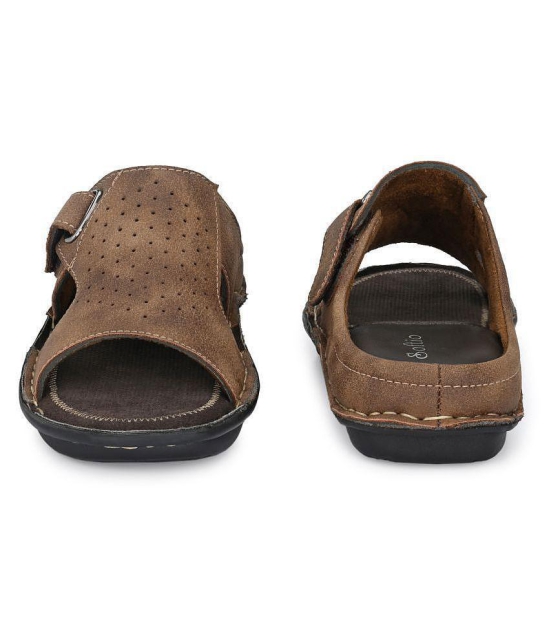 softio Brown Flip Flops - 8