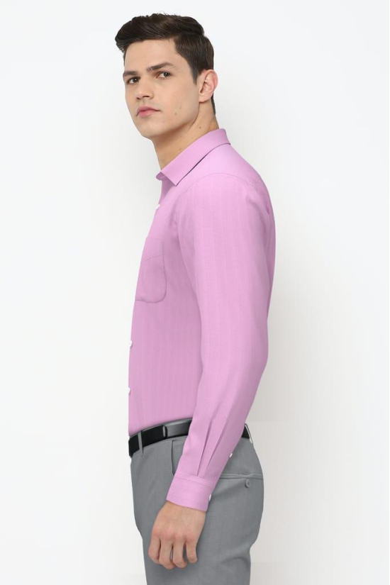 Men Pink Slim Fit Formal Full Sleeves Formal Shirt